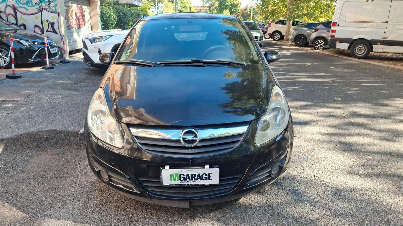 Opel Corsa 1.2 3 porte Enjoy
