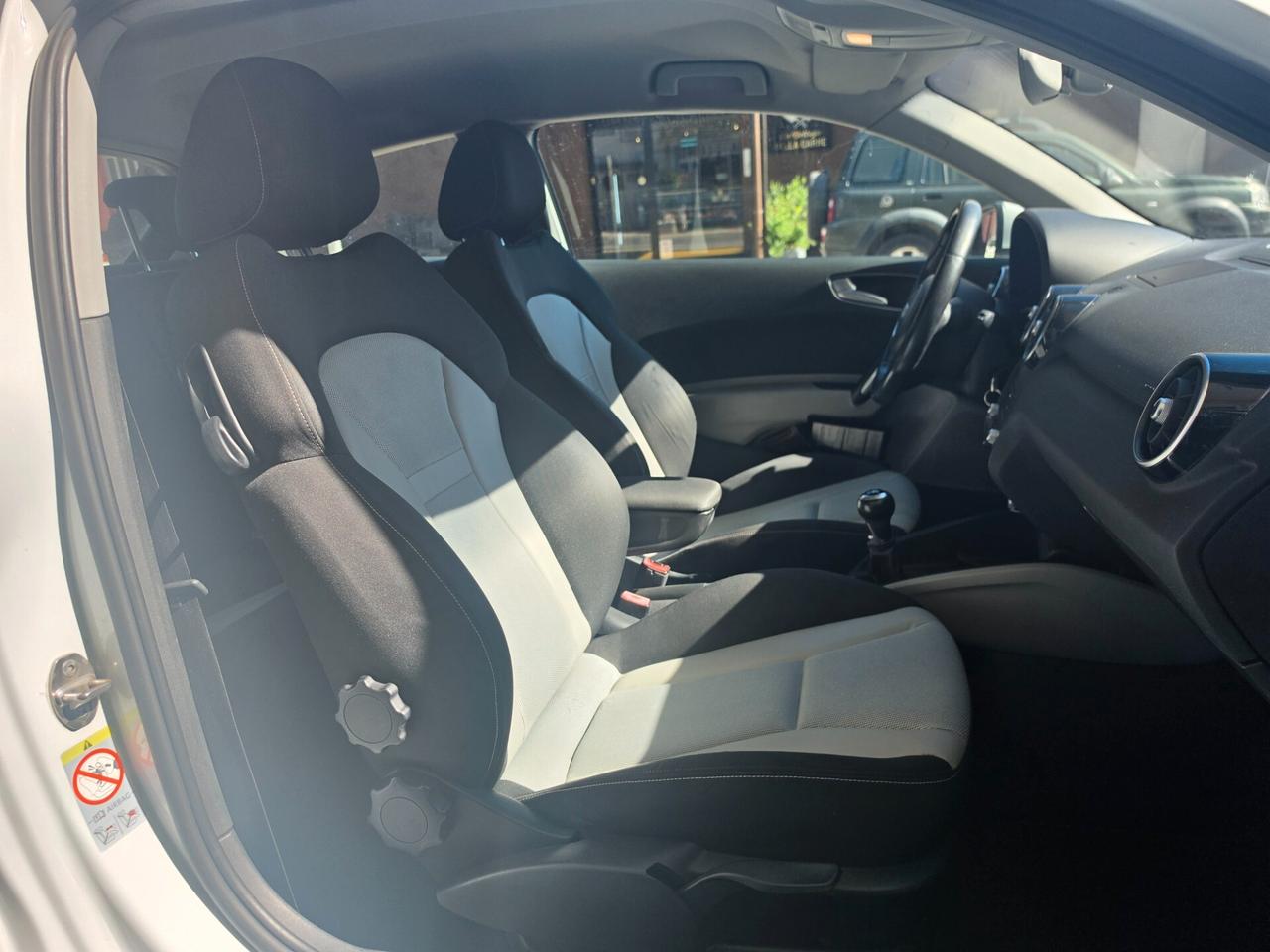 Audi A1 SPB 1.6 TDI 105 CV Attraction