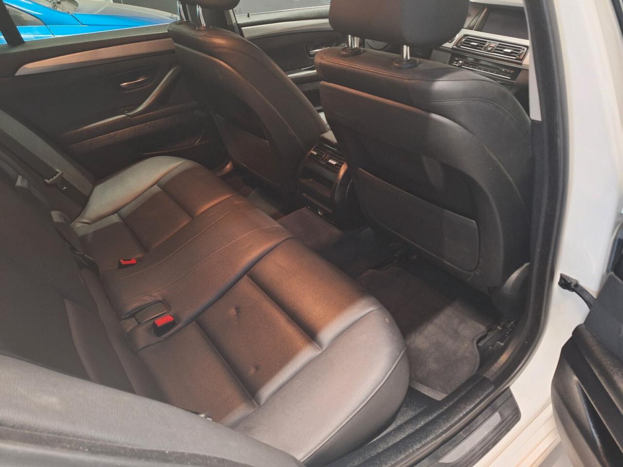 Bmw 520 520d xDrive Touring Luxury