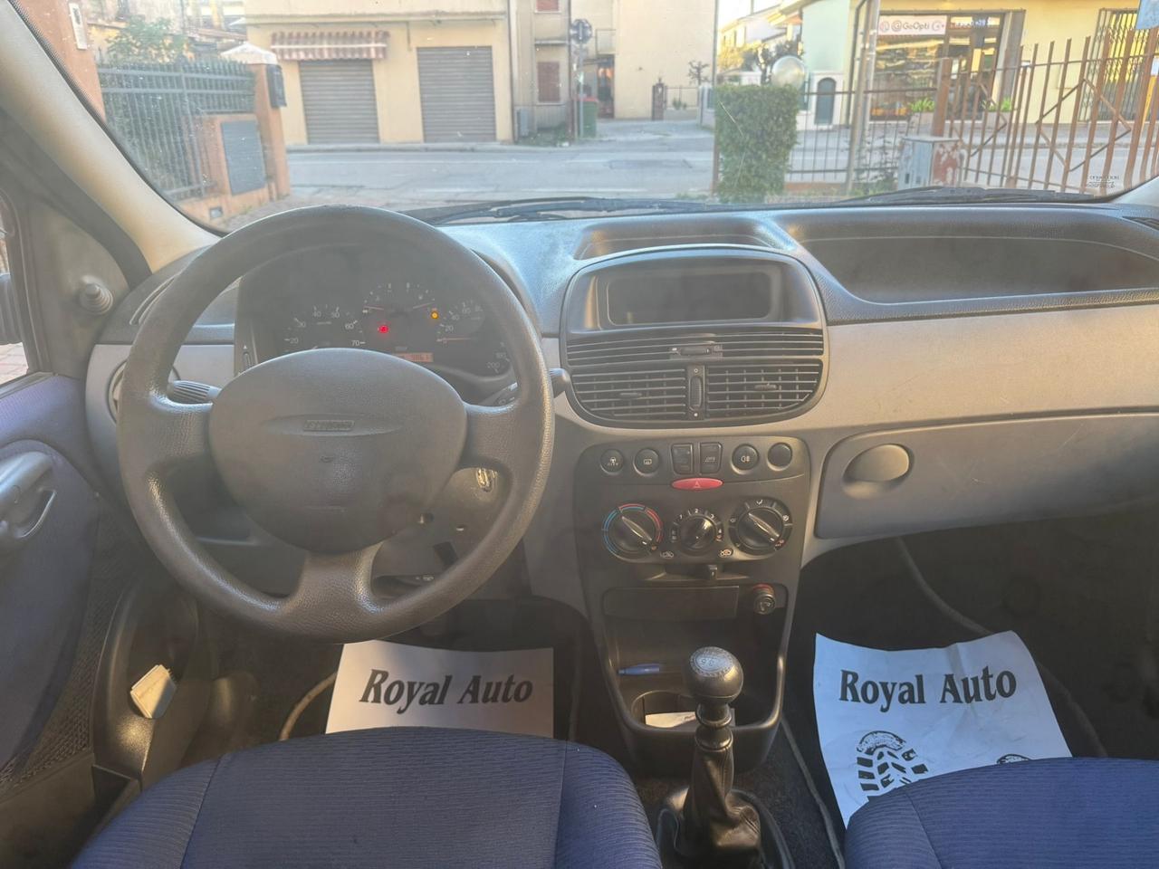 Fiat Punto 1.2 Benzina Ok Neopatentati