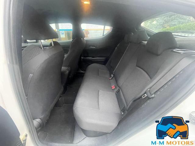 TOYOTA C-HR 1.8 Hybrid E-CVT Style