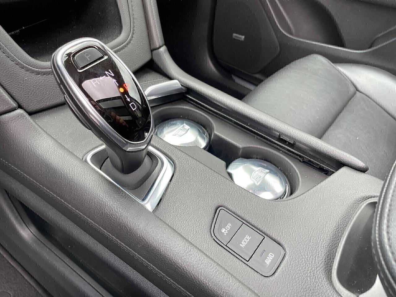 Cadillac XT5 3.6L V6 249cv 4x4 GANCIO TRAINO Unipr