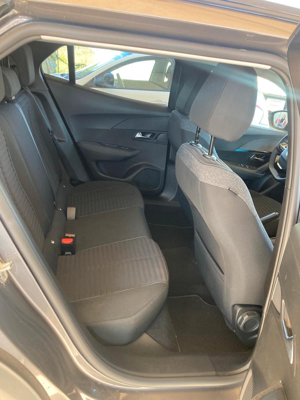 Peugeot 2008 PureTech 130 S&S Style Pack