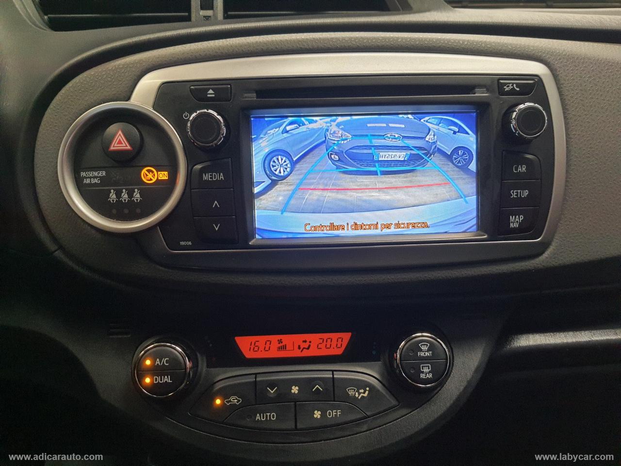 TOYOTA Yaris 1.0 5p. Lounge