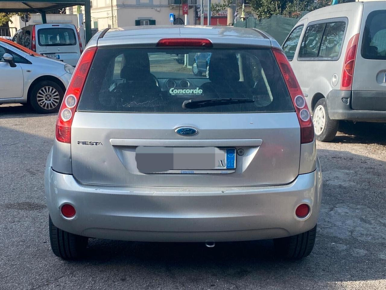 Ford Fiesta 1.2 16V 3p. Ghia
