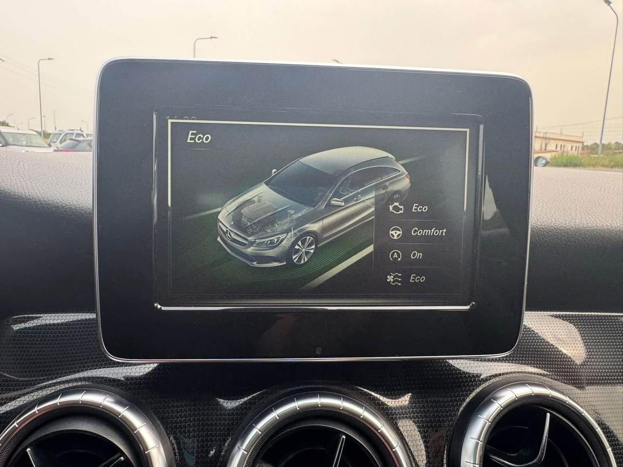 Mercedes-benz CLA 200 d S.W. Automatic Premium