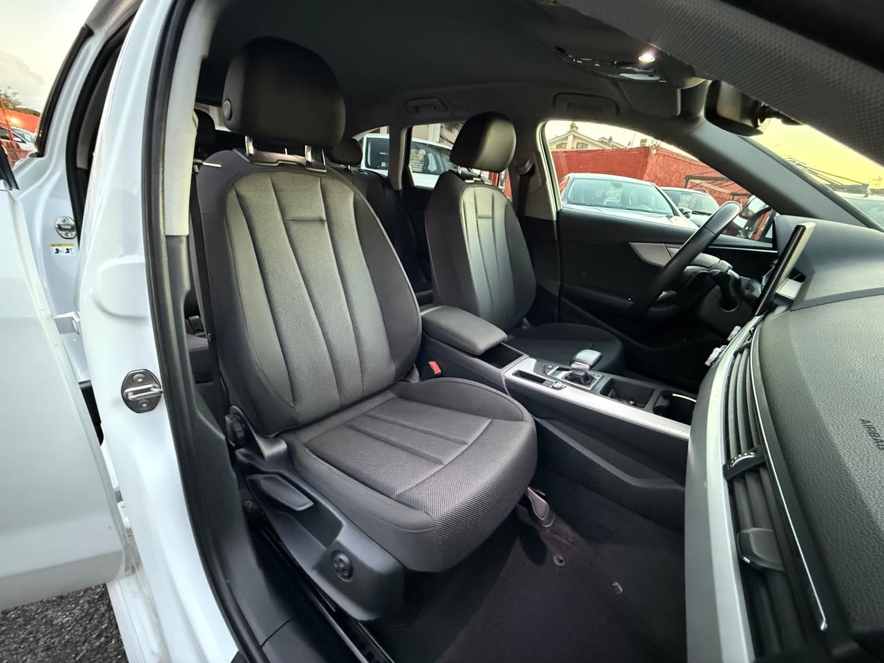 A4 Avant 2.0 TDI/IVA ESP/UNIPRO/S-LINE/PERMUTE