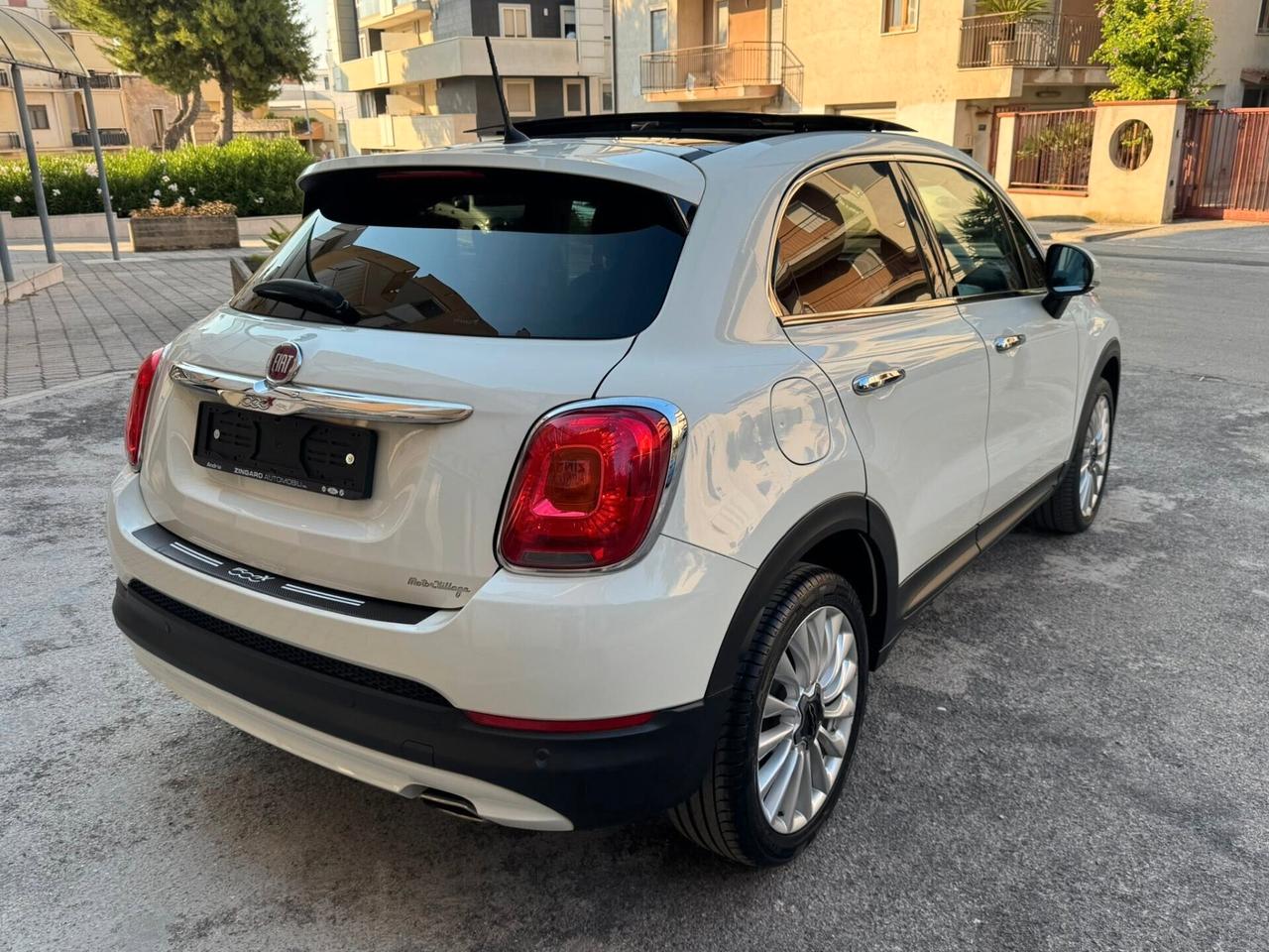 FIAT 500X 1.6 MJ 120 CV. LOUNGE TETTO+CERCHI+RETROCAMERA