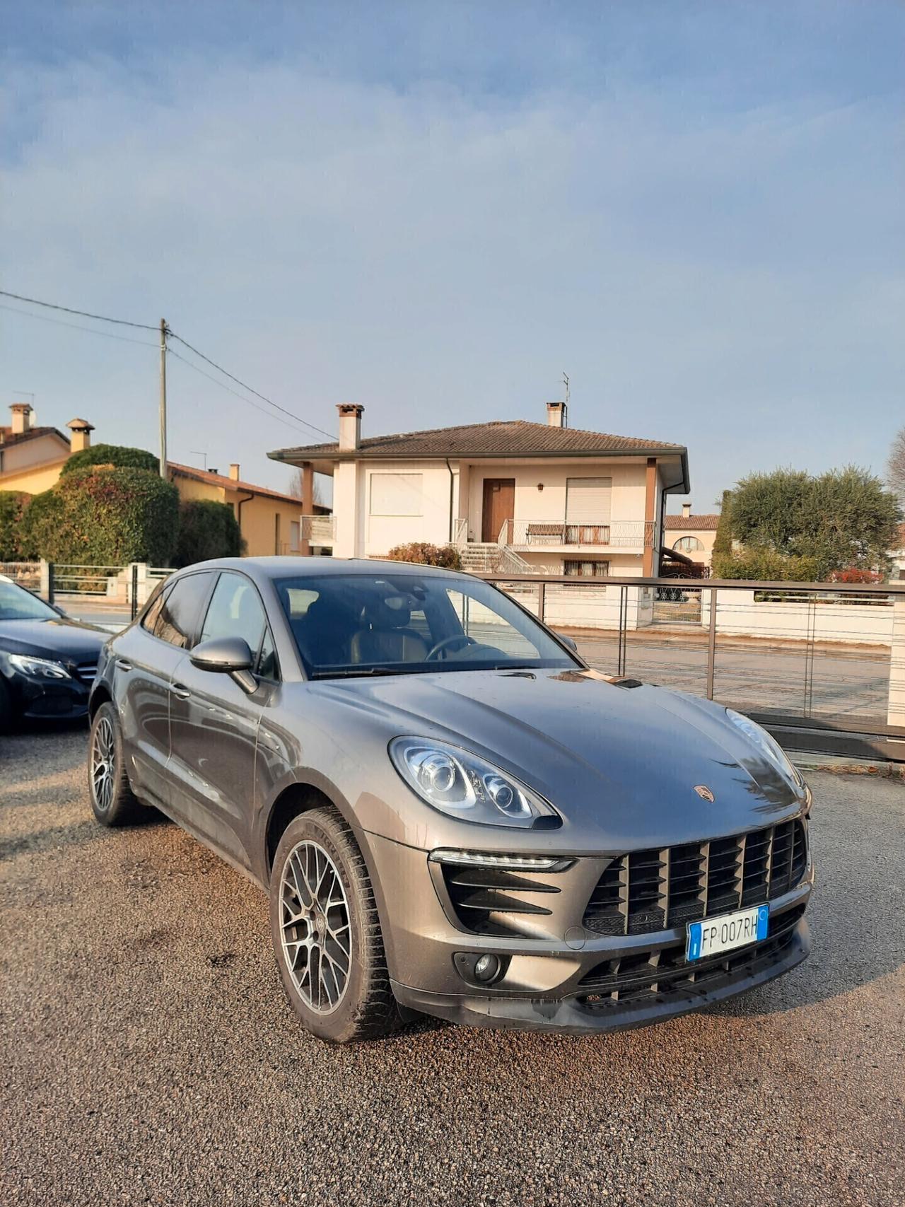 Porsche Macan 2.0 252 cv tagliandi porsche