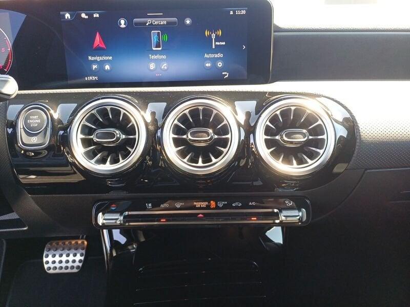 Mercedes-Benz Classe A A 180 d AMG Line Advanced Plus auto