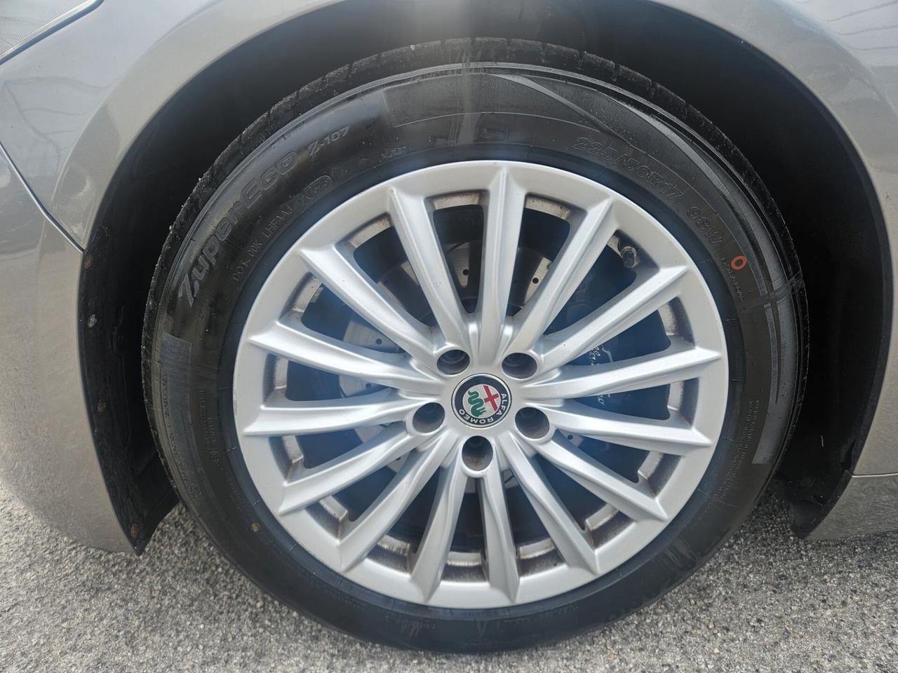 Alfa Romeo Giulia 2.2 Turbodiesel 180 CV AT8 Super