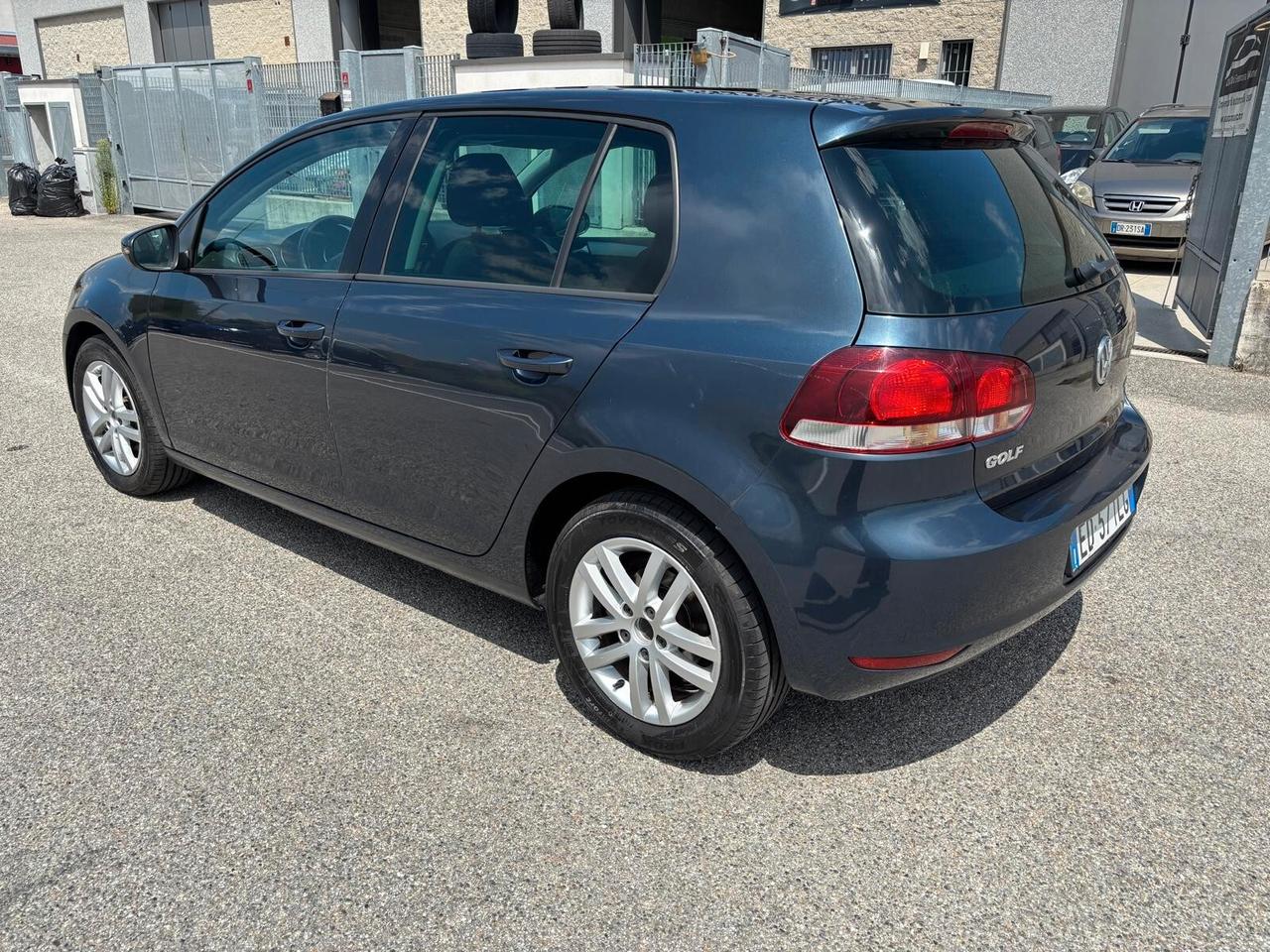 Volkswagen Golf 1.6 5p. Highline BiFuel CON SOLI 144000 KM UNICO PROPRIETARIO ADATTA AI NEOPATENTATI