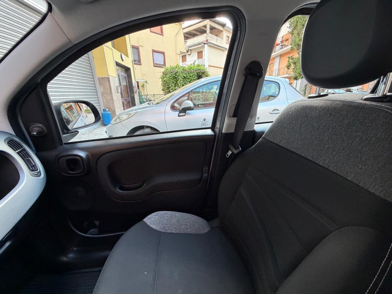 Fiat Panda 1.0 FireFly S&S Hybrid 70CV 2022 IVA ESPOSTA