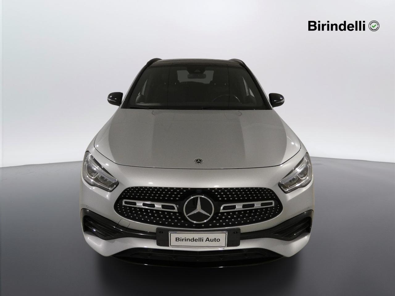 Mercedes-Benz GLA (H247) - GLA 200 d Automatic Premium