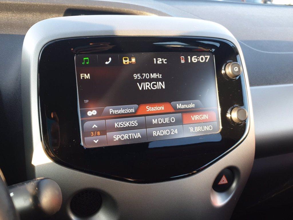 TOYOTA Aygo 5p 1.0 x-play tss del 2018