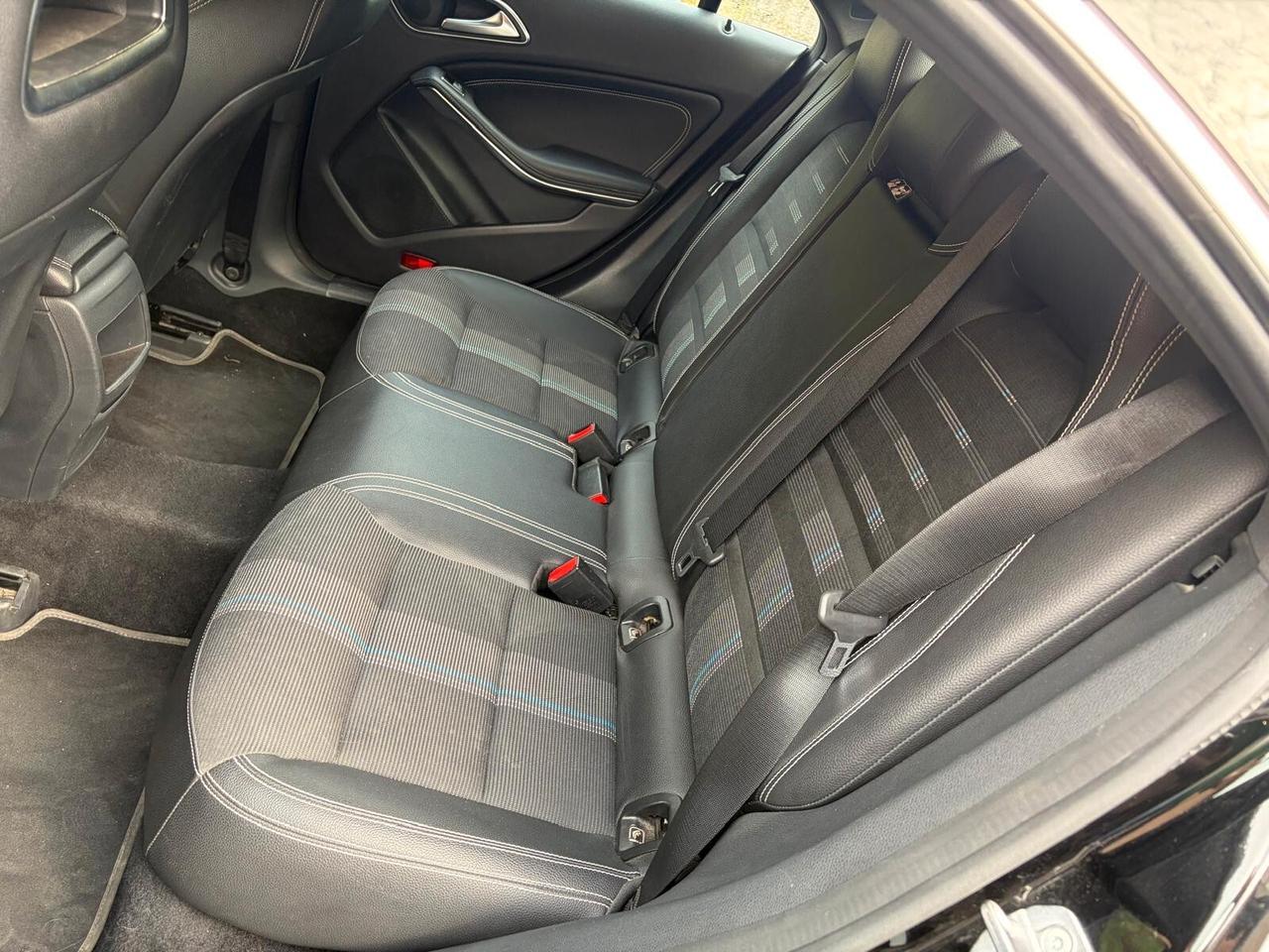 MERCEDES CLA 180 D AUTOMATIC BUSINESS
