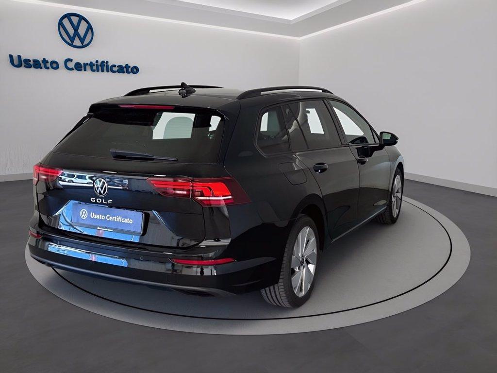 VOLKSWAGEN Golf variant 2.0 tdi life 150cv dsg del 2024