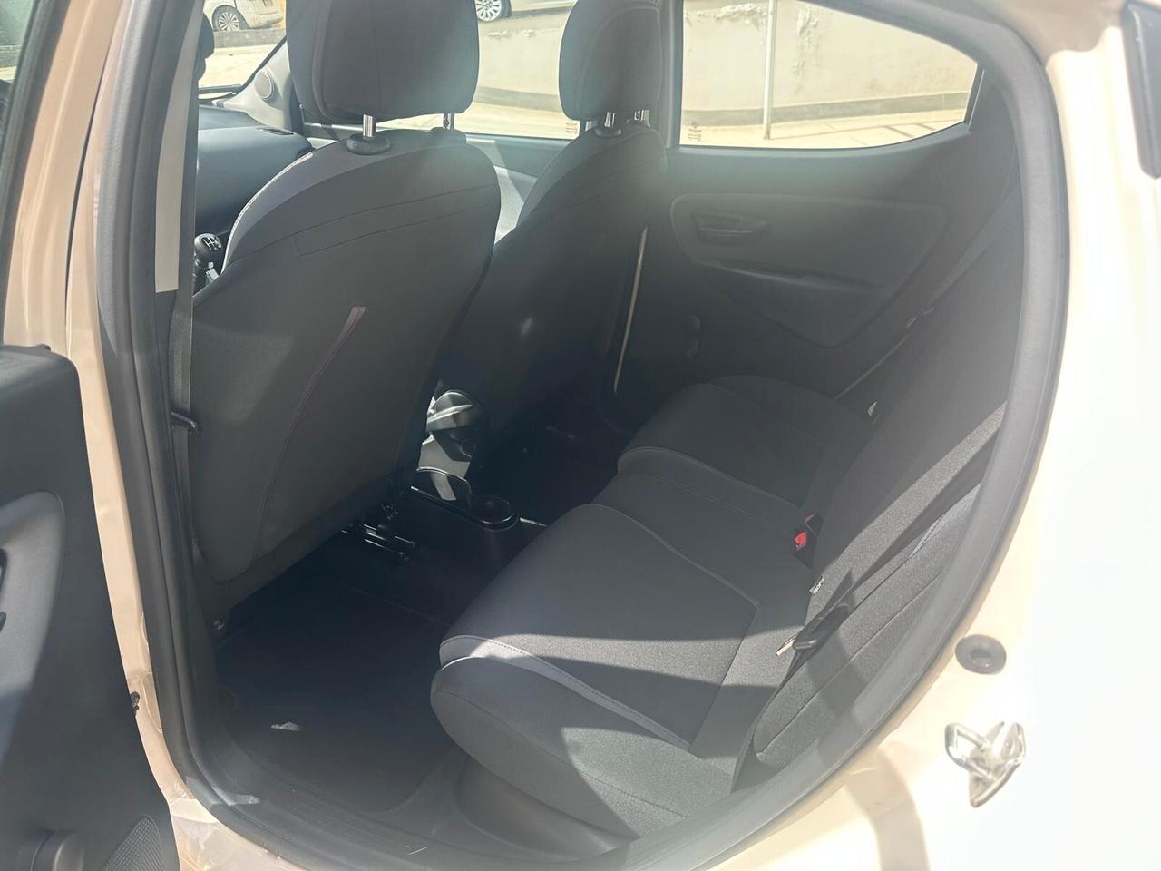 Lancia Ypsilon 1.2 69 CV 5 porte Gold