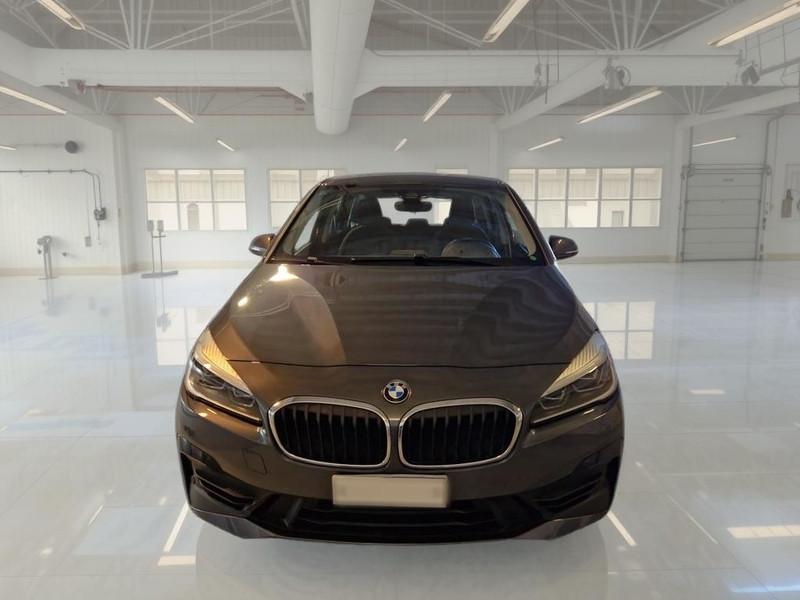 BMW 225 e ACTIVE TOURER iPerformance Business autom.