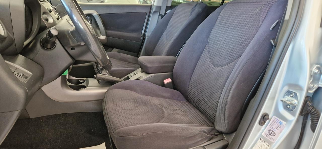 Toyota RAV4 2.2 D-4D 177cv Luxury