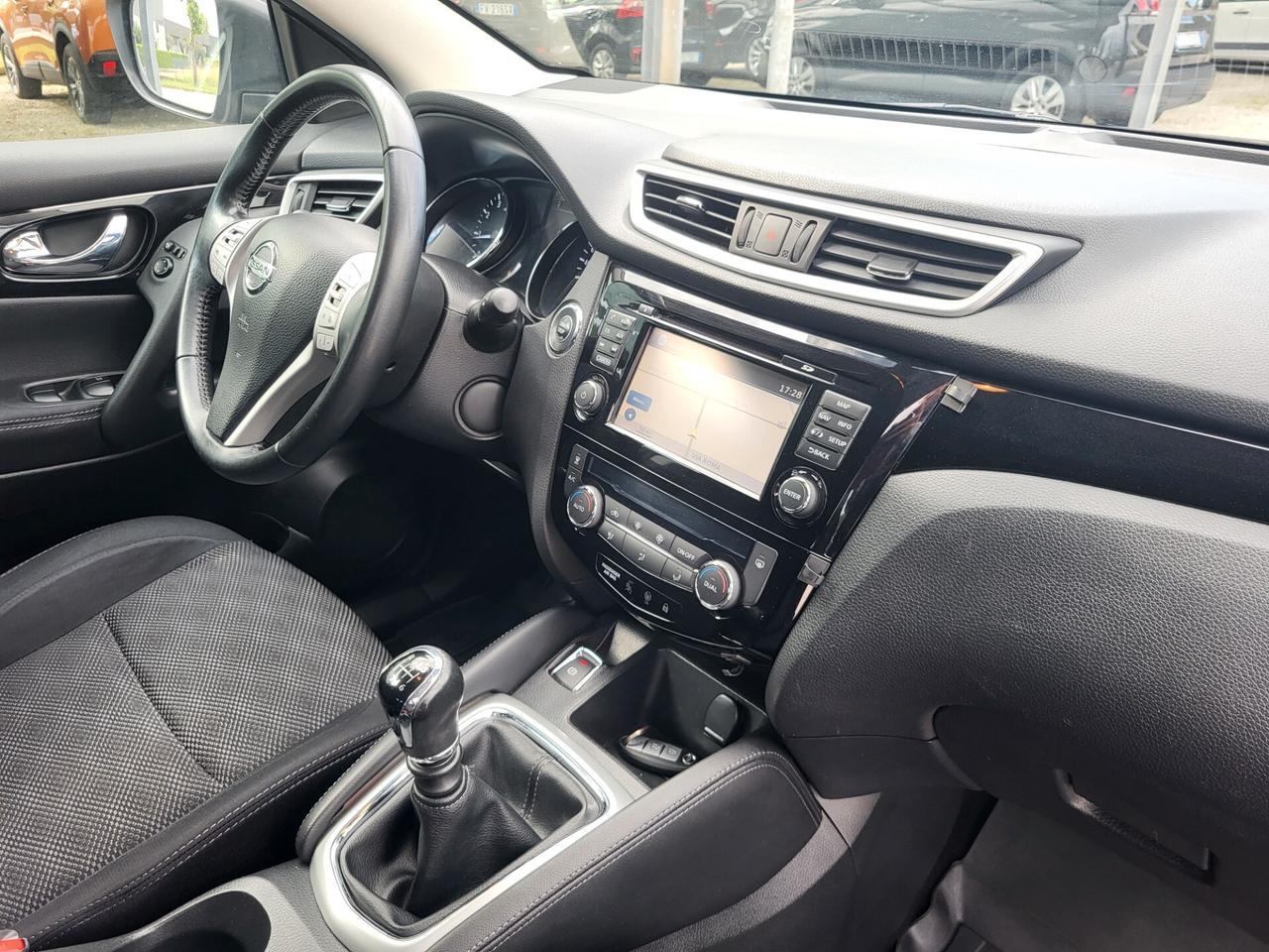 Nissan Qashqai 1.2 DIG-T Tekna