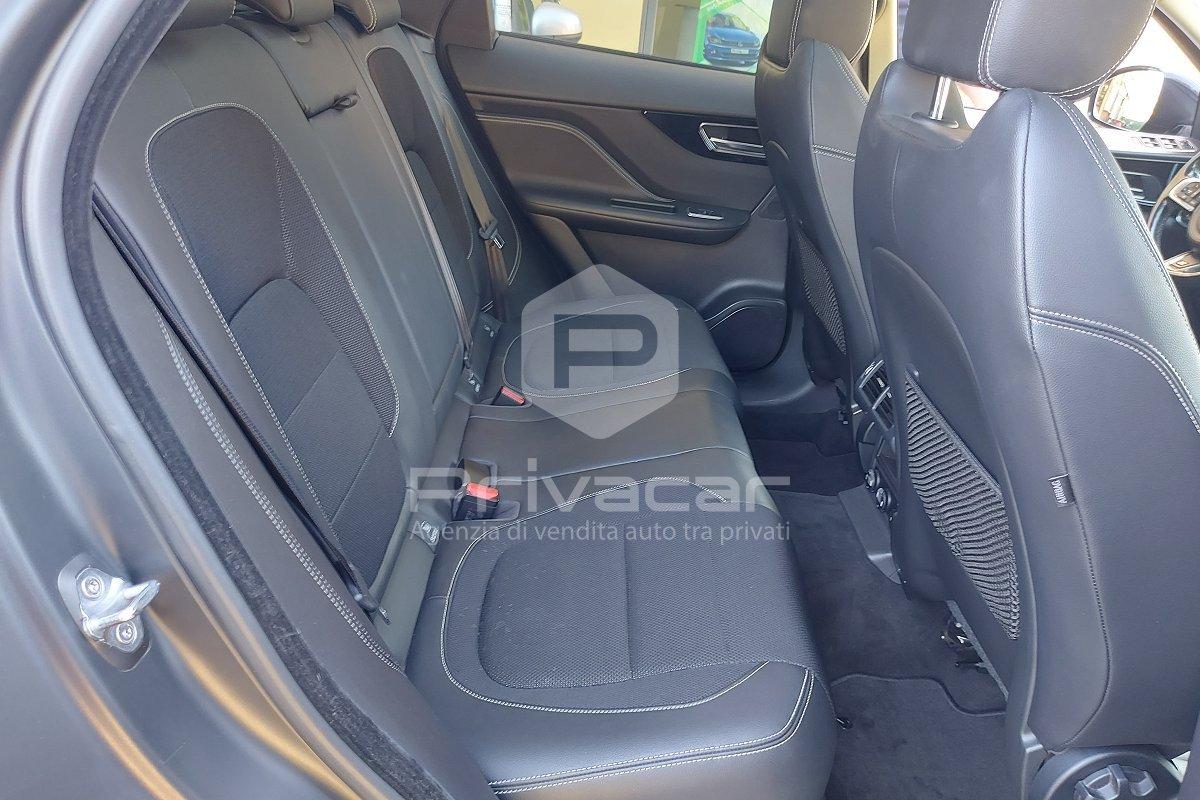 JAGUAR F-Pace 2.0 D 180 CV AWD aut. R-Sport