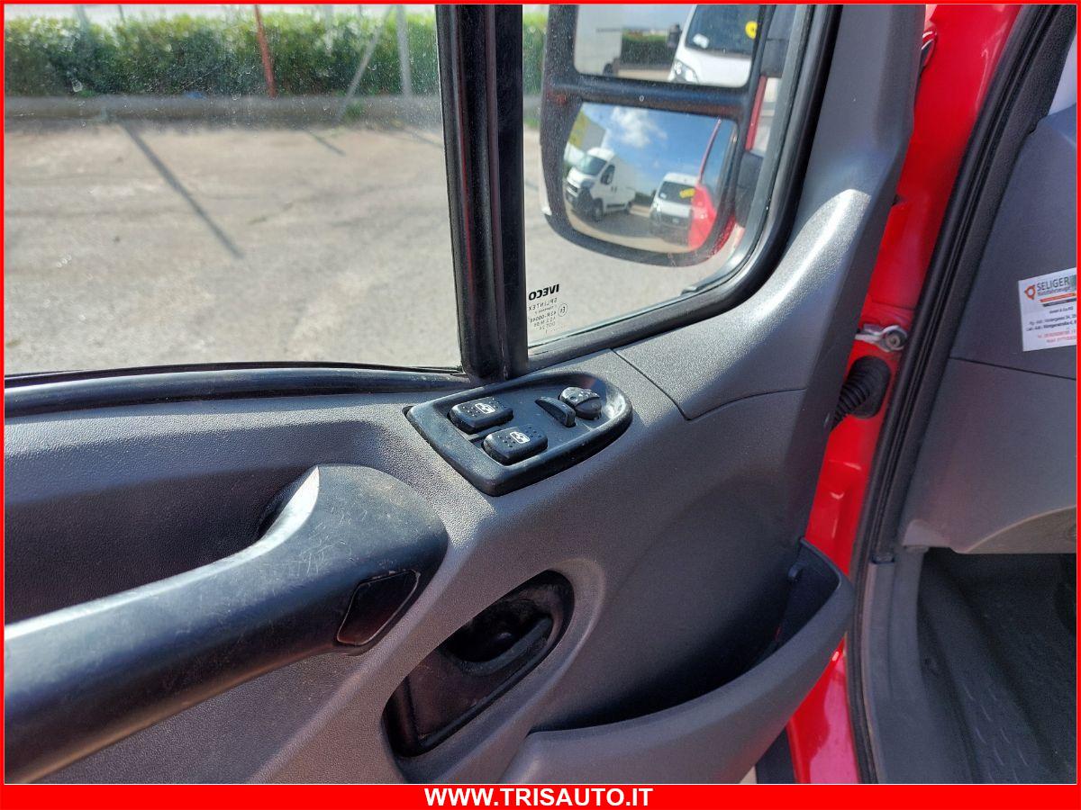 IVECO Daily 40C14D 3.0D 6 posti Cassonato (PATENTA B)