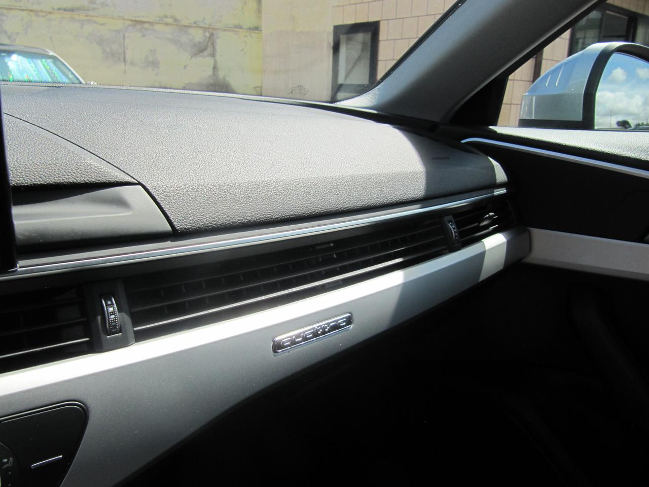 Audi A4 Avant 40 TDI quattro S tronic Business - automatico