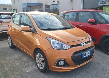 Hyundai i10 1.0 Login NEOPATENTATI