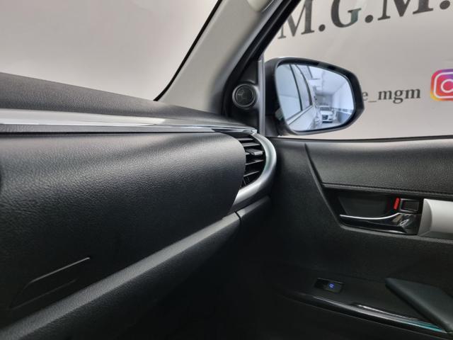 TOYOTA Hilux 2.8 D A/T 4WD 4 porte Double Cab