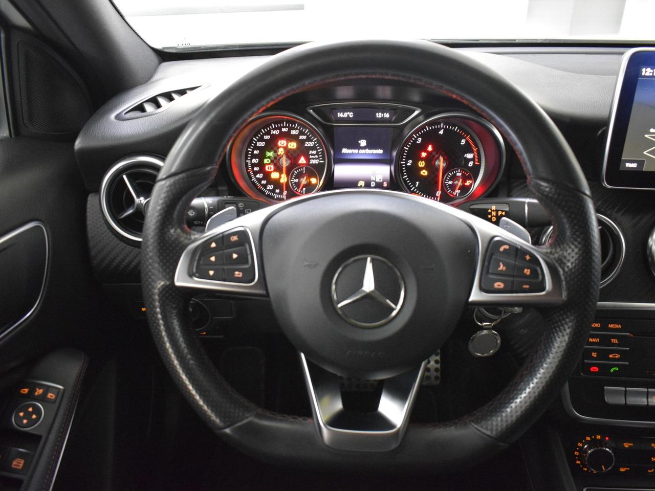 Mercedes-Benz A 200 D Premium