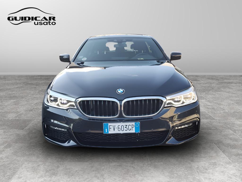 BMW Serie 5 G31 2017 Touring - 520d Touring Msport auto