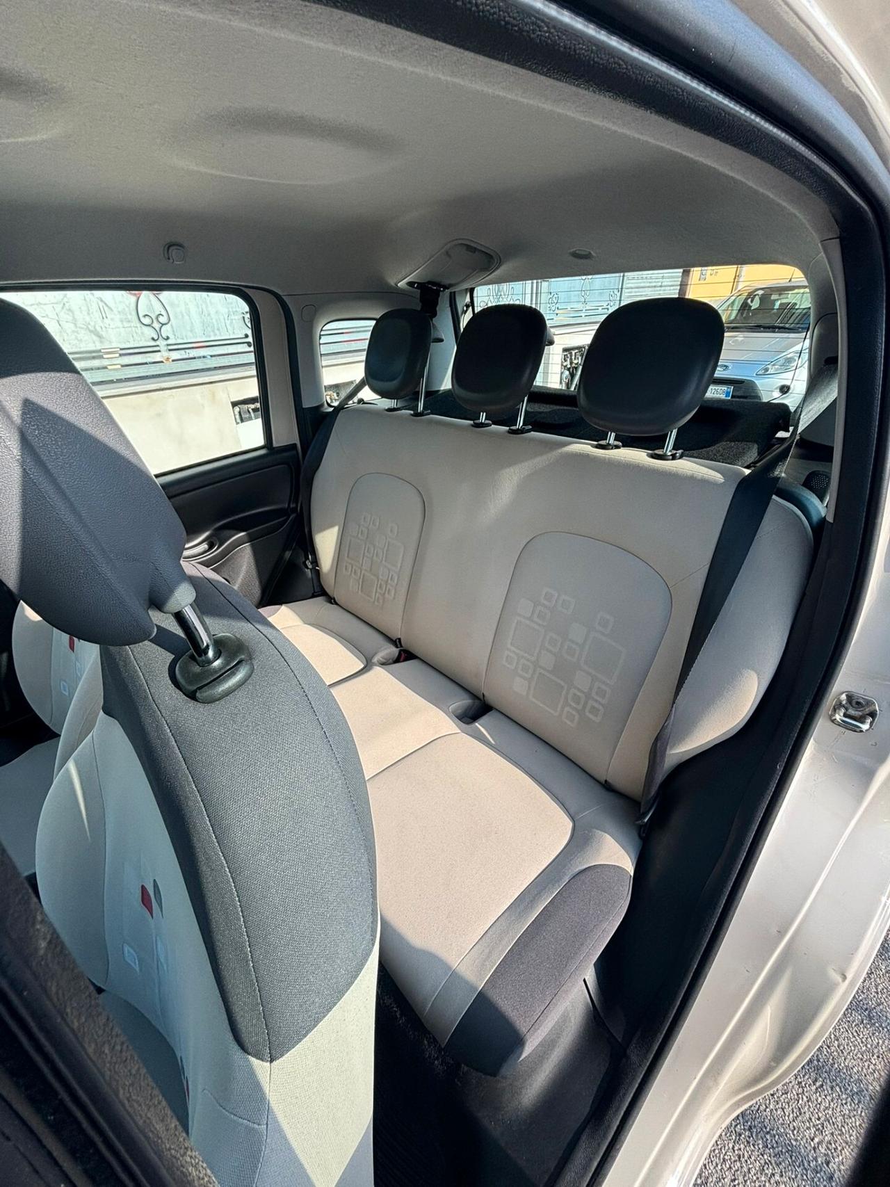 Fiat Panda 0.9 TwinAir Turbo Natural Power Lounge ANNO 2013