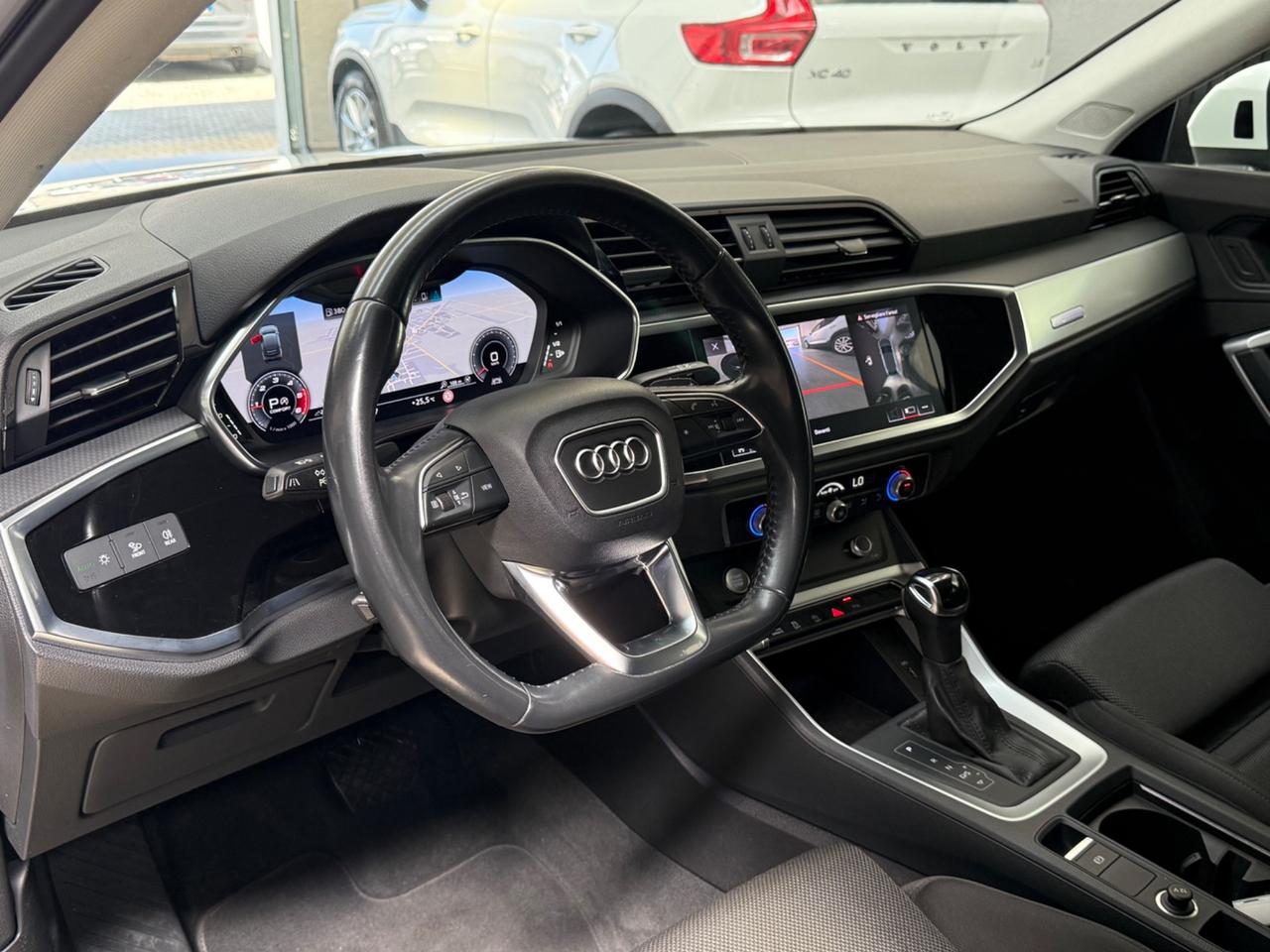 Audi Q3 SPB 40 TDI quattro S tronic Business Plus