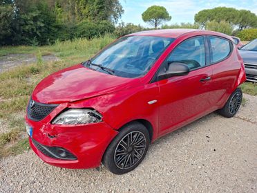 Lancia Ypsilon 1.2 Gpl EcoChic Incidentata