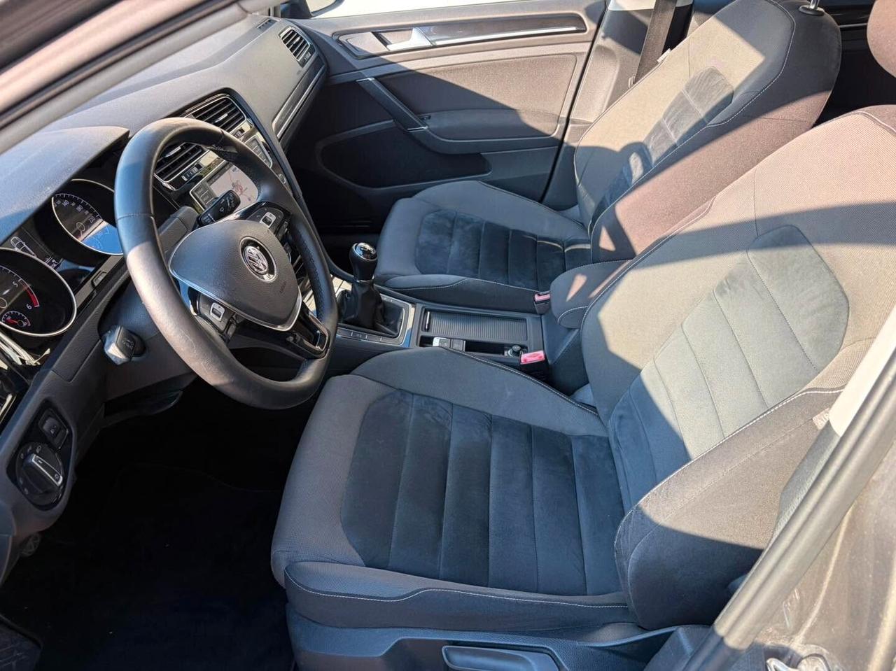 Volkswagen Golf 1.6 BlueTDI 110 CV 5p. Highline