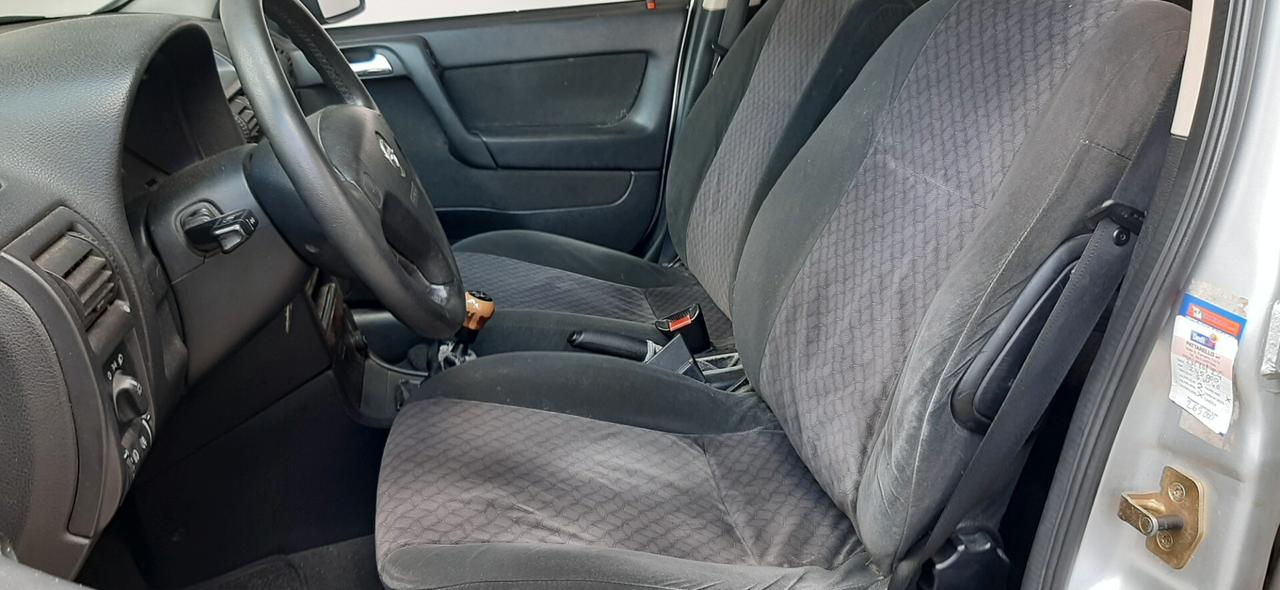 Opel Astra 1.7 16V DTI cat Station Wagon Elegance