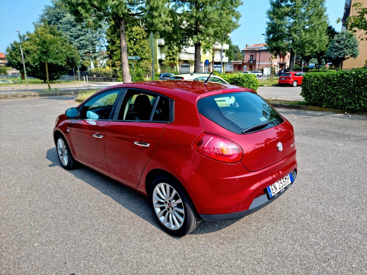 Fiat Bravo 1.6 MJT 120 CV ADATTA A NEOPATENTATI