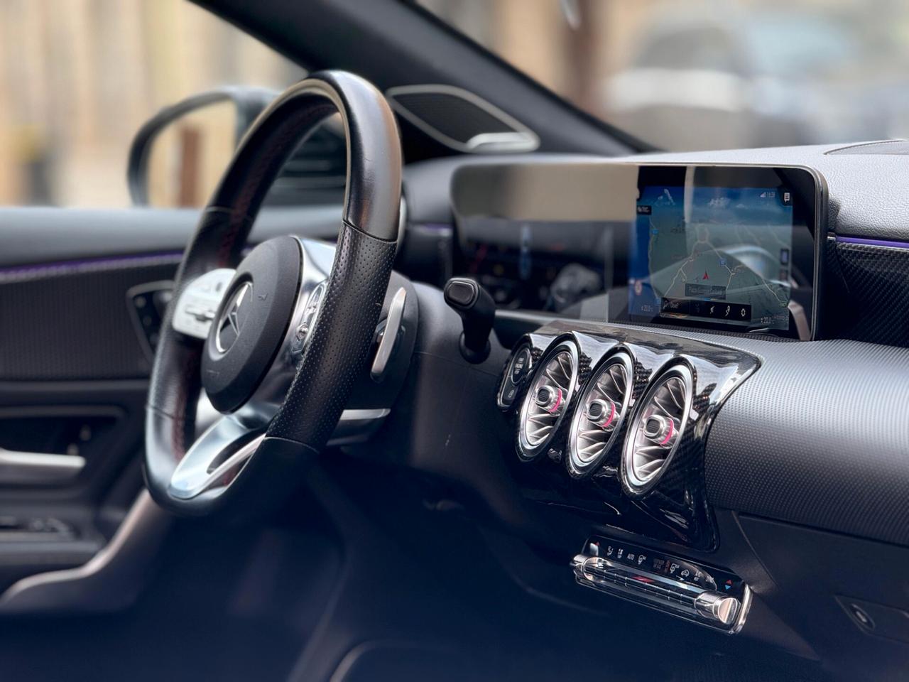 MERCEDES-BENZ CLASSE A 180d 116 CV PREMIUM – TETTO PANORAMICO – TELECAMERE 360°