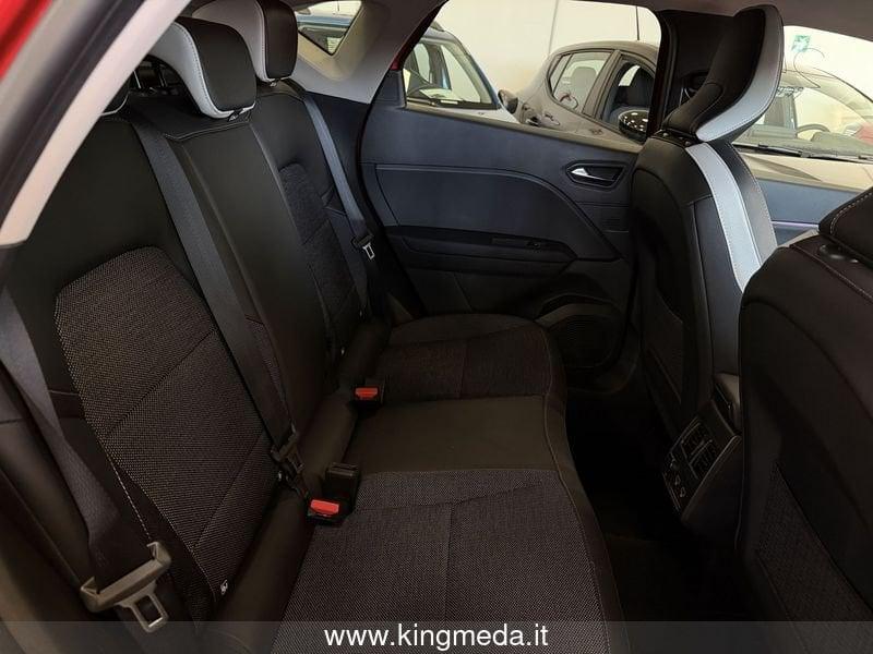 Renault Captur E-Tech hybrid 1.6 E-TECH HEV 145 TECHNO AUTO