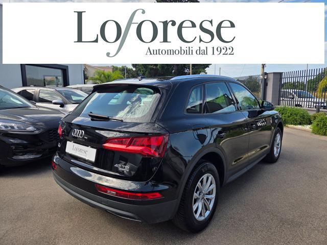 AUDI Q5 40 TDI quattro S tronic Business Design
