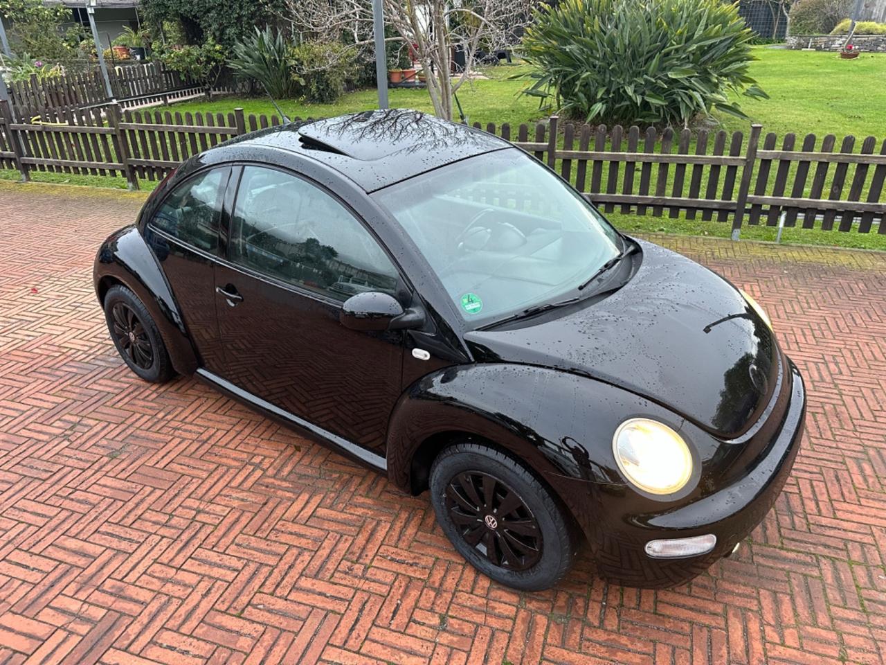 Volkswagen New Beetle 1.6