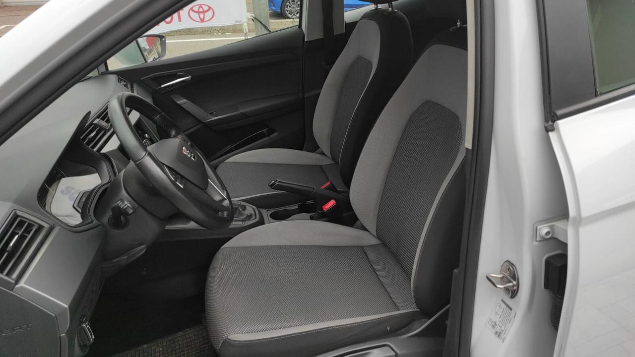 SEAT IBIZA 1.6 TDI 95CV 5 PORTE MANUALE OK NEOPATENTATI