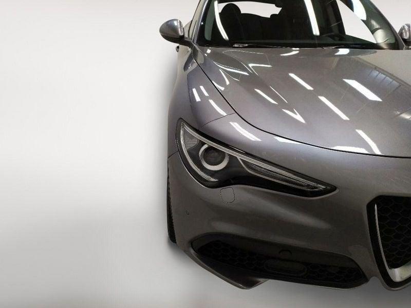 Alfa Romeo Stelvio 2.0 t First Edition Q4 280cv auto
