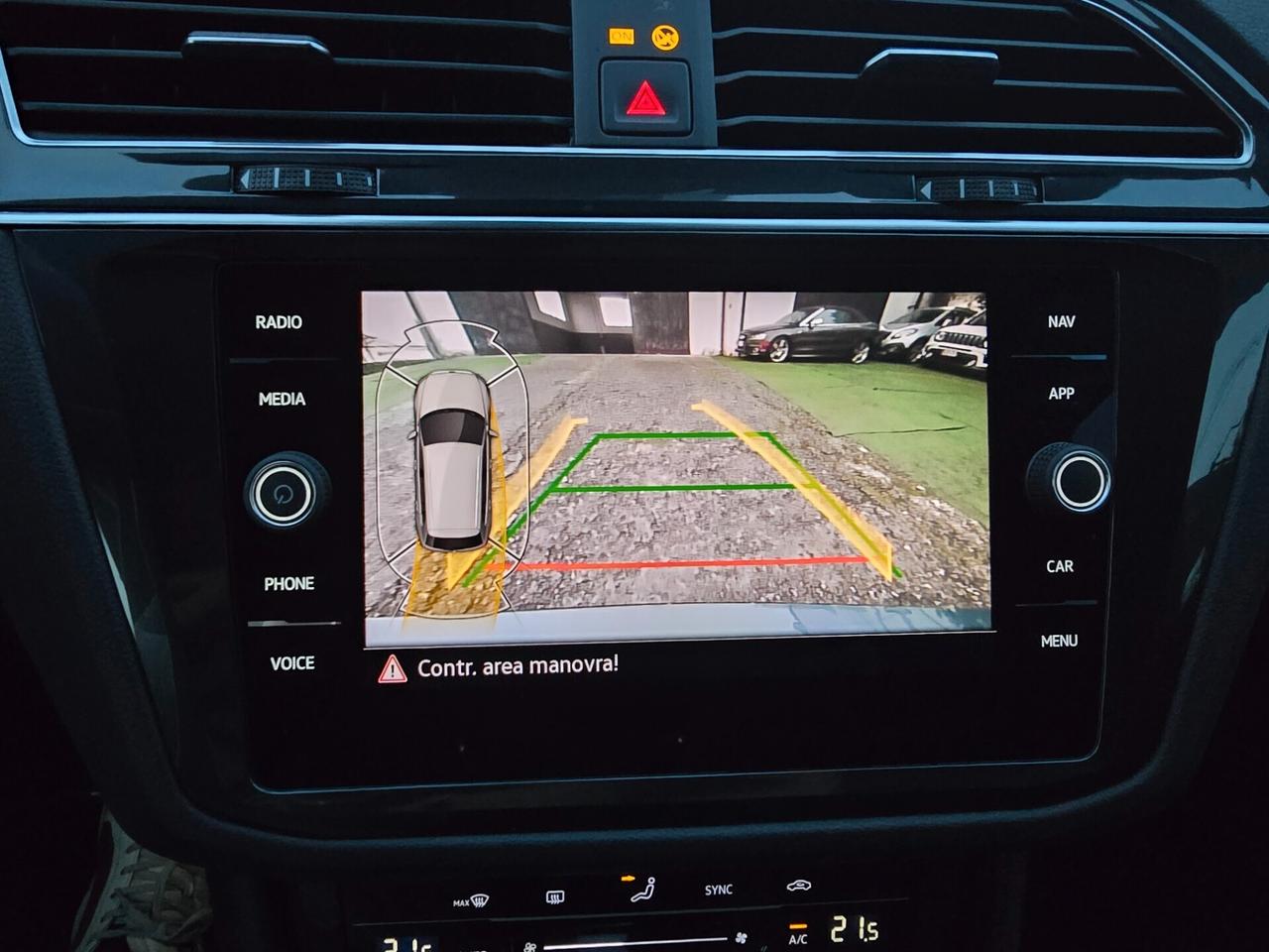 VW Tiguan 2.0 TDI 150 CV DSG R-Line -2022