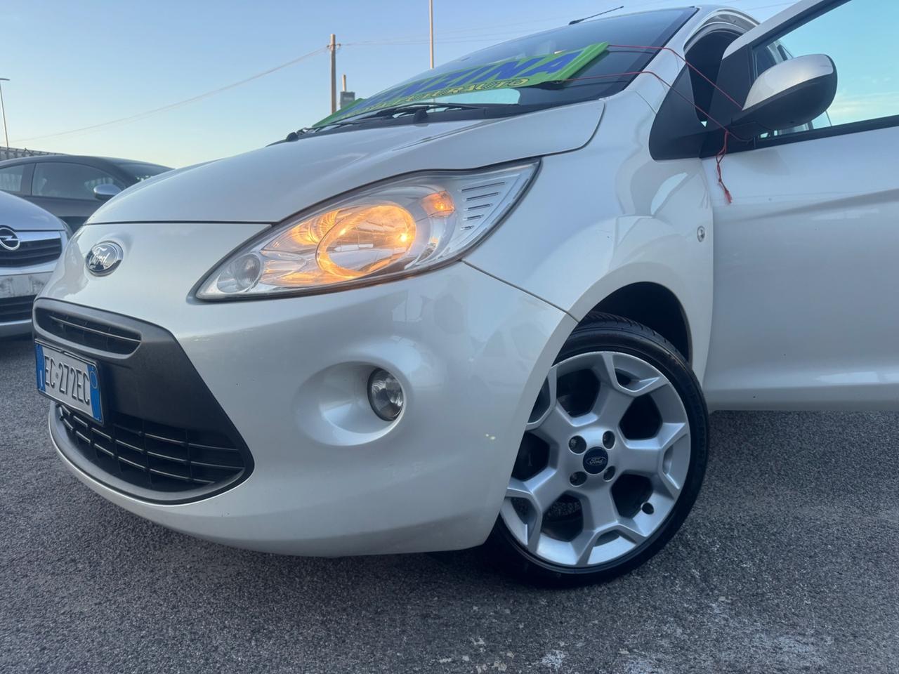 Ford Ka Ka+ 1.2 8V 69CV Titanium