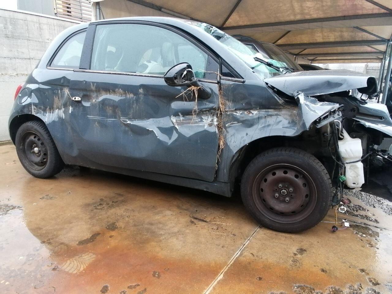 Fiat 500 1.2 EasyPower Lounge Sinistrata GPL