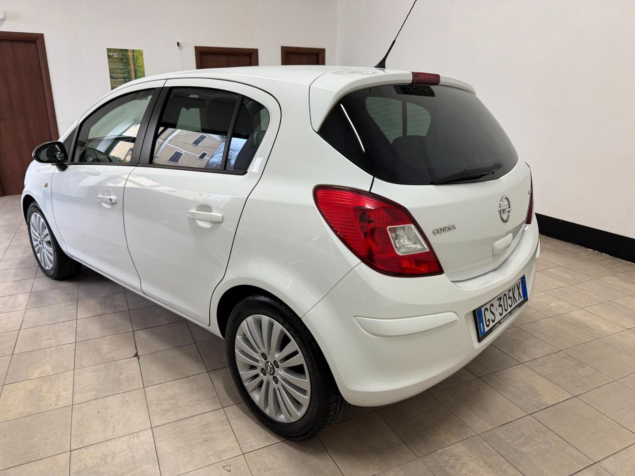 Opel Corsa 2014 1.3 CDTI 75CV 5 porte Sport OK NEOPATENTATI