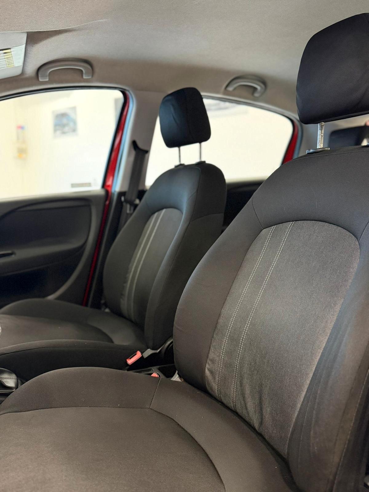 Fiat Punto 1.4 8V 5 porte Natural Power Street