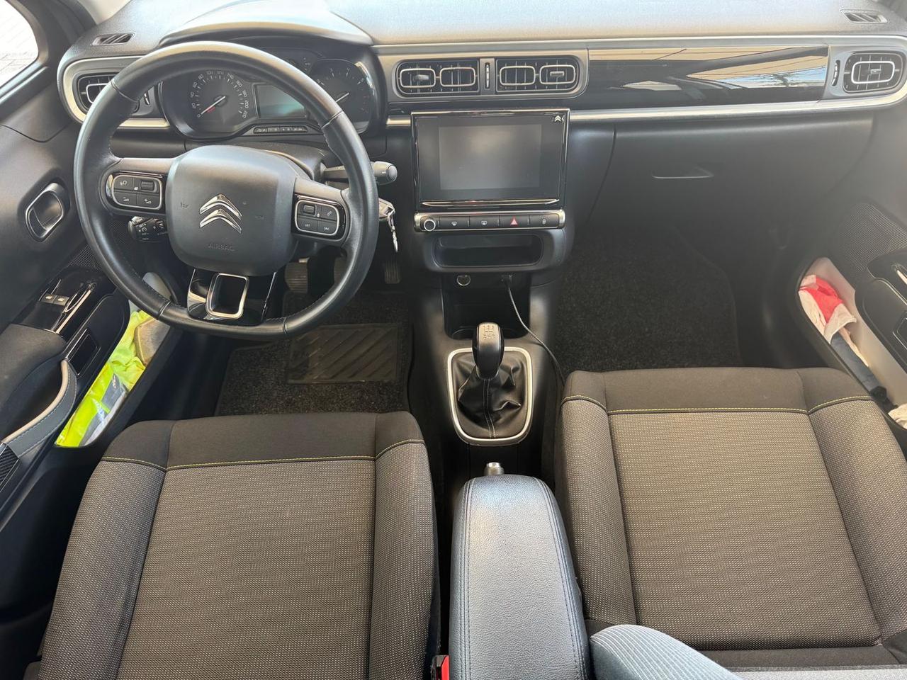 Citroen C3 Shine 1.2 PureTech 82 #6535